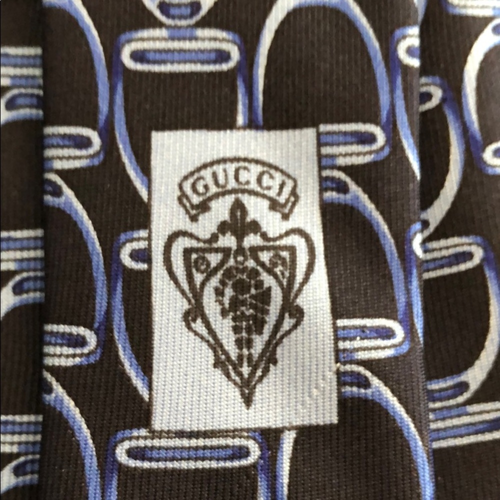 AUTHENTIC GUCCI TIE 💯 SILK - Picture 4 of 6